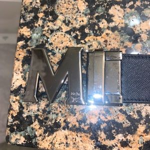 Men’s reversible MCM belt